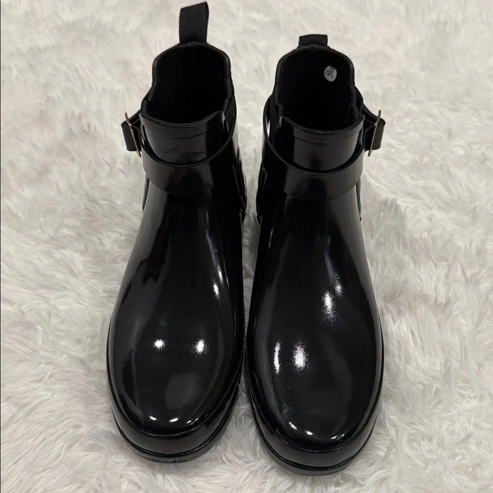 Hunter Refined Quilted Gloss Rain Boots Black Ankle Buckle Size 7